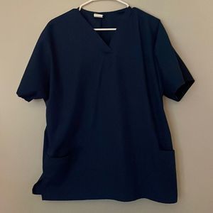 AUTHENTIC CHEROKEE WORKWEAR Ladies scrub top Large. Pockets. Very good condition